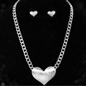 Puffed Heart Chain Link statement Necklace Pendant Stud Earring Set Silver
